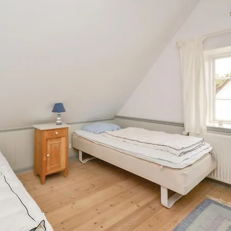 Vakantiehuis 13 *